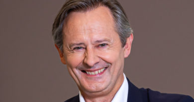 Franck Marilly, Président & CEO Shiseido Group EMEA & Global Fragrance Division « DEVENIR NUMÉRO UN DU SOIN EN 2030 »